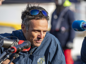 Brest Atlantiques : la réaction de Franck Cammas à l'arrivée