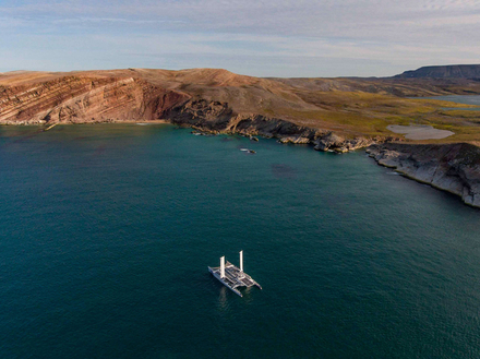 6 ans, 50 pays et 101 escales, c'est l'Odyss&eacute;e men&eacute;e par Victorien Erussard, fondateur et capitaine d'Energy Observer et de J&eacute;r&ocirc;me Delafosse, chef d'exp&eacute;dition.