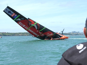 VIDEO : après avoir volé, Team New Zealand se couche...