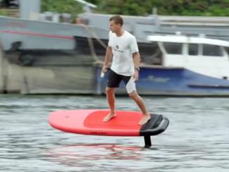  La planche E-Takuma : une bonne manière de...