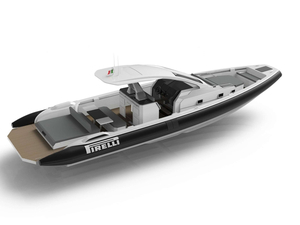 Dernier jour pour découvrir le nouveau semi-rigide Pirelli au salon !