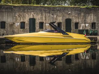 Rétromobile : un très rare Riva 32 Ferrari aux...