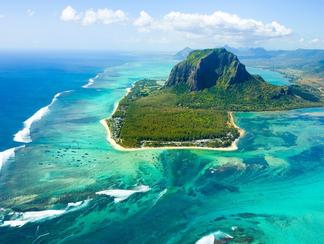 « Mon île, c'est le paradis ». Quand un...