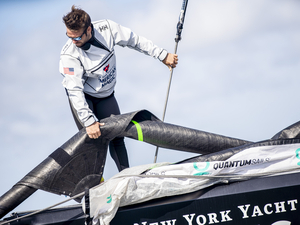 Une collection Helly Hansen pour l'America's Cup