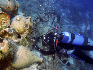La Grèce va permettre la plongée sur certaines épaves