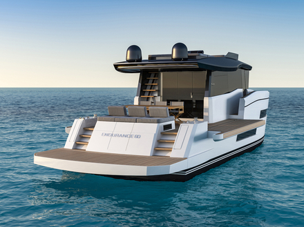 Le futur Pardo 60 Endurance disposera d'ouvertures latérales pour élargir le cockpit arrière au mouillage. Nautisme Article