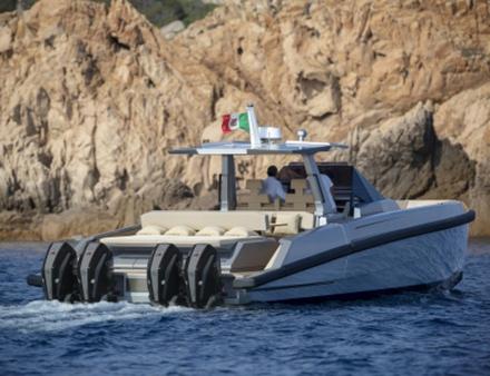 Lancement très attendu aux USA : le Wally Tender 48X, une version 100% hors-bord. Nautisme Article