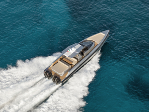  Ferretti sort le grand jeu pour le Miami Yacht Show 