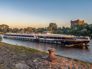 Alerte job de rêve : cet été, occupez-vous d'un bateau croisière de luxe !