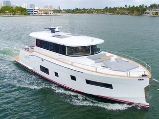 Sirena 58 Coupé : un trawler rapide, luxueux...