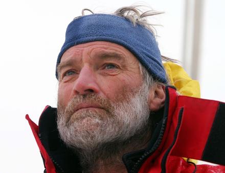 "Mon plus gros regret c'est de ne pas avoir fait le premier BOC Challenge 1982. J'ai fait celui de 86 mais j'aurai aimé faire le premier." Nautisme Article