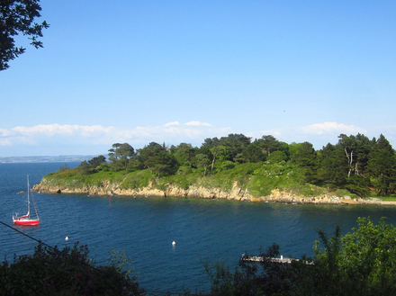 L'île Tristan serait la partie émergée de la ville d'Ys en baie de Douarnenez.