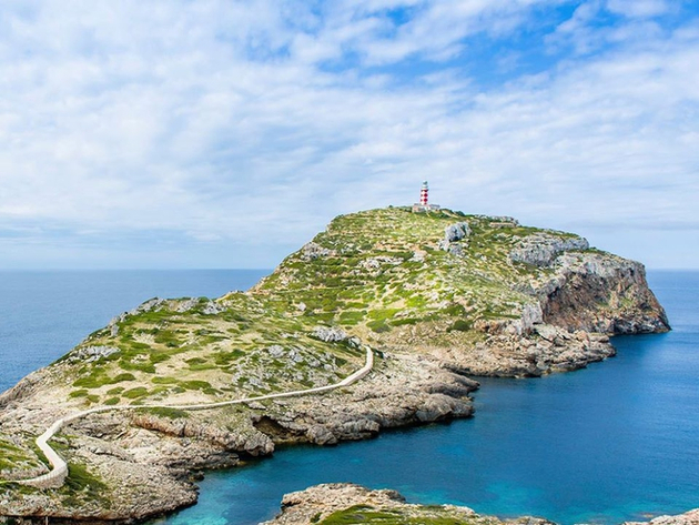 Le tourisme représente 12% du PIB en Espagne. Nautisme Article