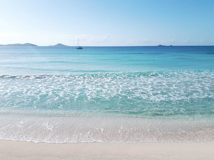 Nous sommes arrivés le long des Îles Vierges Britanniques où nous sommes restés 10 jours.