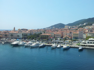 Corse : les déplacements entre l'île et le continent interdits jusqu'au 2 juin