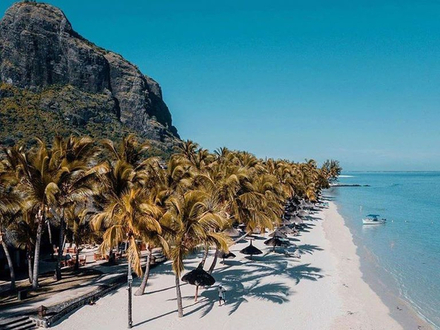 Le gouvernement va intensifier son soutien à l'industrie pour la sortie de crise, pour aider les entreprises et les professionnels les plus durement touchés par le COVID-19. Le gouvernement va intensifier son soutien à l'industrie pour la sortie de crise, pour aider les entreprises et les professionnels les plus durement touchés par le COVID-19.