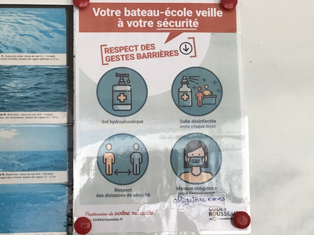 Je demande que les &eacute;l&egrave;ves viennent avec leurs masques.