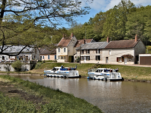 Le tourisme fluvial, une destination idéale pour cet été ?