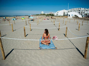 A la Grande-Motte, mise en place d'un système de plage statique et partagée