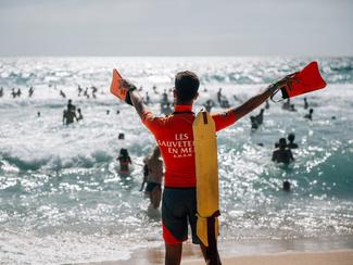 Les bons réflexes à avoir sur la plage cet été...