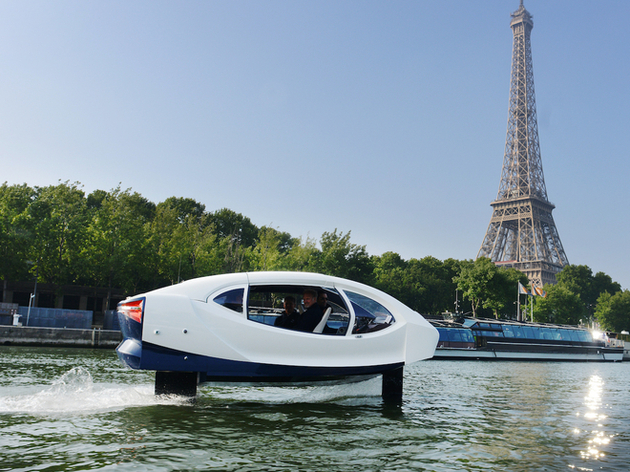 Sorte de taxis volants à foils, les SeaBubbles fonctionnent à l'hydrogène. Nautisme Article