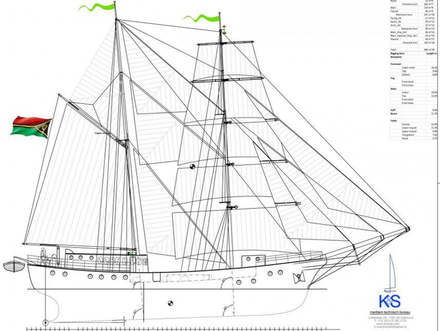 Zeehaen, futur voilier actuellement en travaux Zeehaen, futur voilier actuellement en travaux