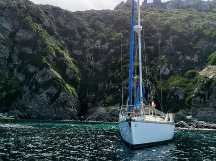 « En mer il n'y a ni barrières ni frontières, nous pouvons aller où bon nous semble. » « En mer il n'y a ni barrières ni frontières, nous pouvons aller où bon nous semble. »
