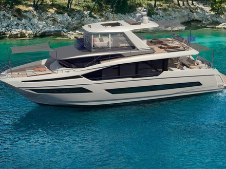 La Prestige X70 est le premier modèle de la gamme X-Line. Le confort à bord et le bien-être sont les caractéristiques principales pour cette vedette. Nautisme Article