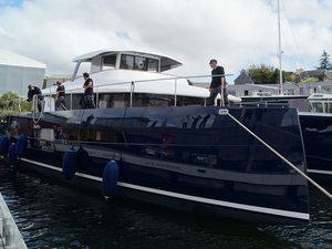 Mise à l'eau du Long Island 78' Power