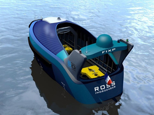 Télécommandé, un navire sans équipage vogue en rade de Toulon