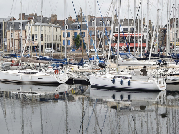 Bassin de plaisance n°2 Nautisme Article