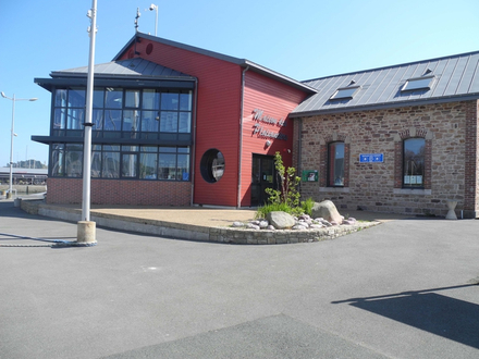 Capitainerie  Capitainerie