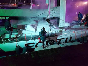 Vendée Globe : des skippers touchés mais pas coulés