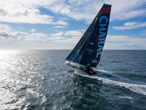 Vendée Globe : Jérémie Beyou a percuté un ofni et endommagé un de ses safrans