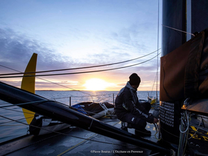 Vendée Globe : VIDEO Armel reprend sa route !