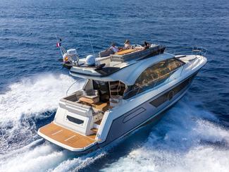 Essai du Bénéteau Monte Carlo 52 : plus smart,...