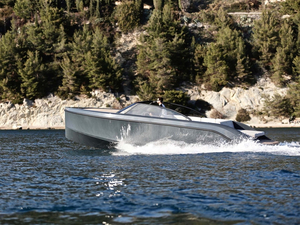 Rand Boats Leisure 28, des canaux à la mer