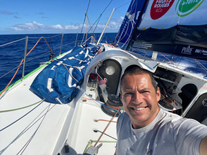 Alors que les mers du sud approchent, le moral de Romain Attanasio reste au beau fixe !