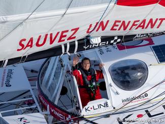 Initiatives-Coeur a heurté un OFNI