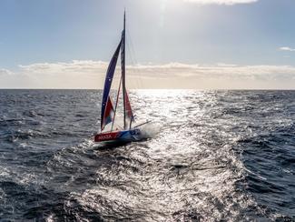 Sébastien Simon abandonne le Vendée Globe 