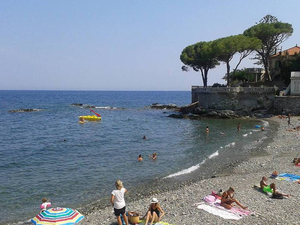 Covid-19: tests obligatoires pour aller en Corse pendant les fêtes