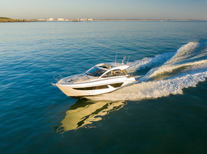 Mathilde Tertrain, chef de produit chez BENETEAU, nous présente le nouveau Gran Turismo 41