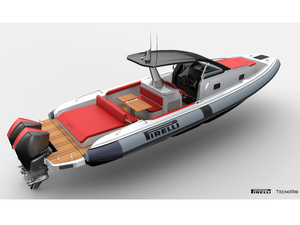 Le Pirelli 35 fait ses débuts à flot