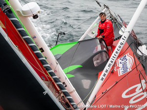 Vendée Globe : Yannick Bestaven premier avec une compensation en bonus 