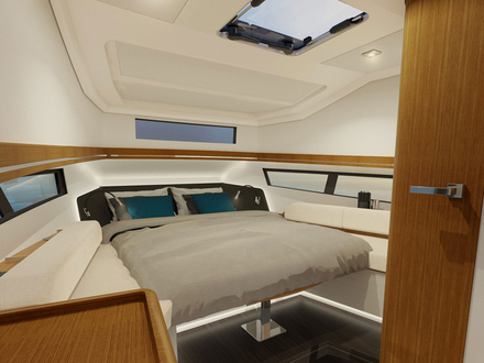 Au sein de la cabine, de nombreux rangements viennent agrémenter la vie à bord. Nautisme Article