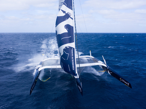 Trophée Jules Verne : la fenêtre s'est refermée, pas de départ pour Gitana Team !