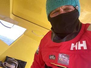 60 nœuds par 56° Sud pour Arnaud Boissières