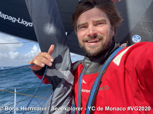 Vendée Globe : Herrmann lâche la bride