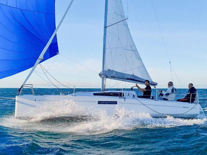 First et First SE : petits bateaux, grands bonheurs sur l'eau !