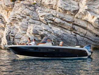 Invictus Yacht révèle sa nouvelle collection...
